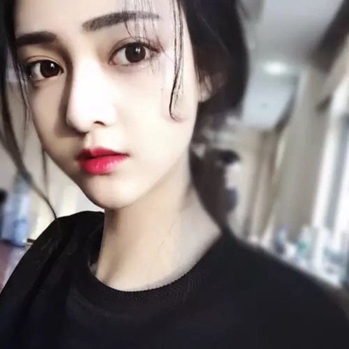 永野芽郁（饰 三条燕） - 演唱会高清修复在线观看 - 云端追剧